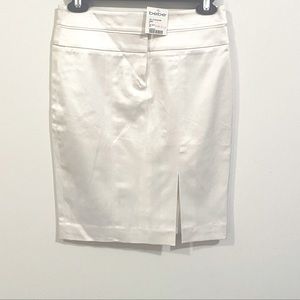 new Bebe pencil skirt Ivory: Never worn